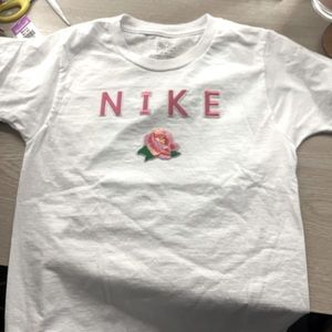 Childrens nike shirt